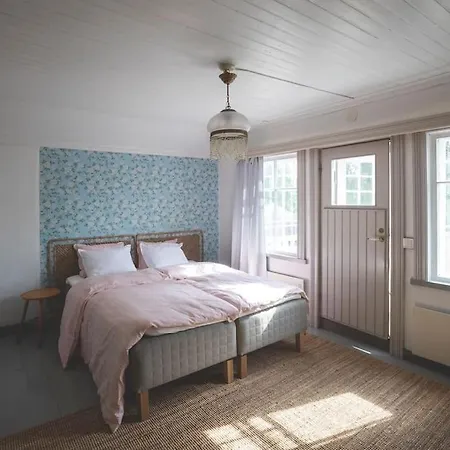 Kotoisa Asunto Museon Pihapiirissae Rautalammilla